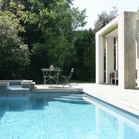 D'architecte Uzes Vila Sainte Anastasie (Gard)